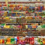 Packaged foods in a supermarket for learning how to read nutrition labels